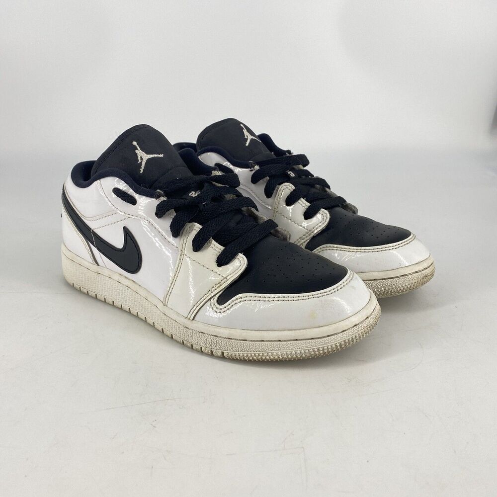 Air Jordan 1 Low GS White Black 4.5Y Kids Sneakers 553560-103